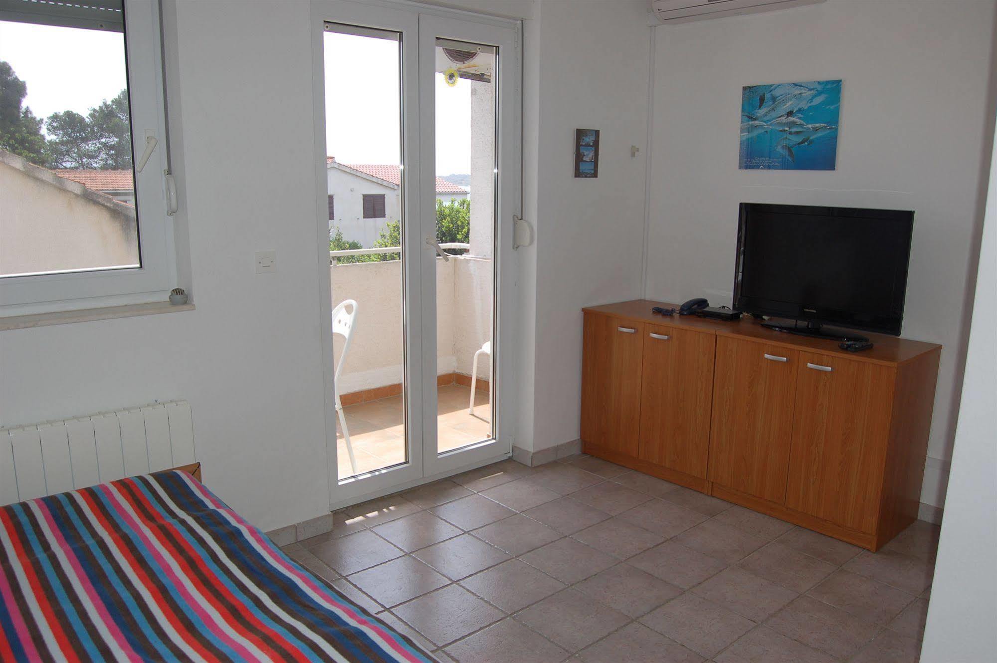 Gorgonia Apartments & Suites Verunić Extérieur photo